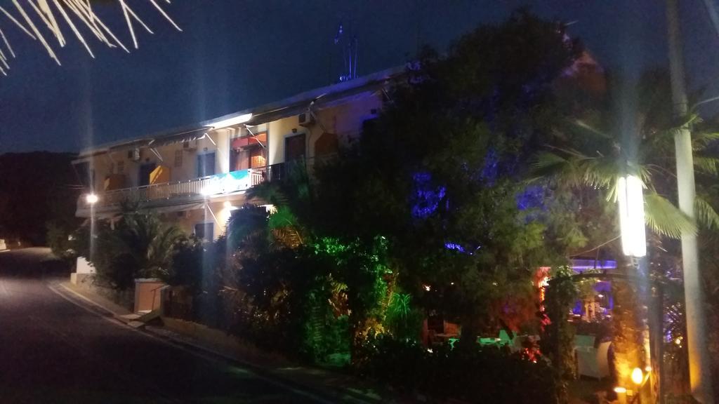 Hotel Possidon Aegina Esterno foto