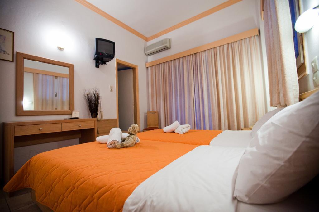 Hotel Possidon Aegina Camera foto