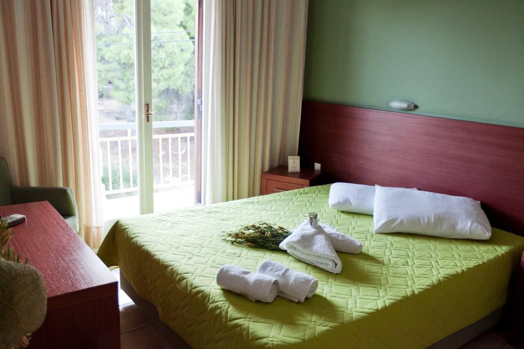 Hotel Possidon Aegina Esterno foto